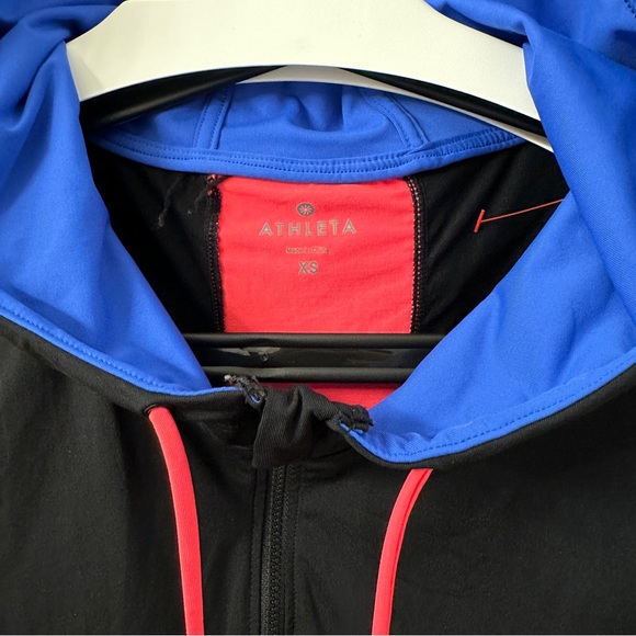 EUC Athleta Sleeveless Hoodie - Picture 3 of 5